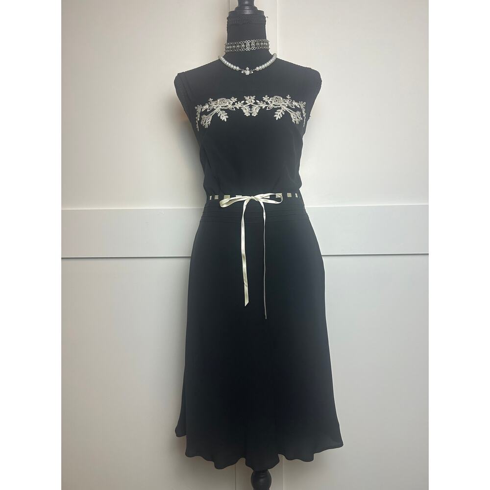 ann taylor loft size 2 black and white silk cocktail dress dark coquette